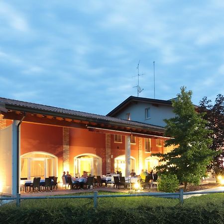 Agriturismo Podere Dell'Angelo Pasiano Di Pordenone エクステリア 写真
